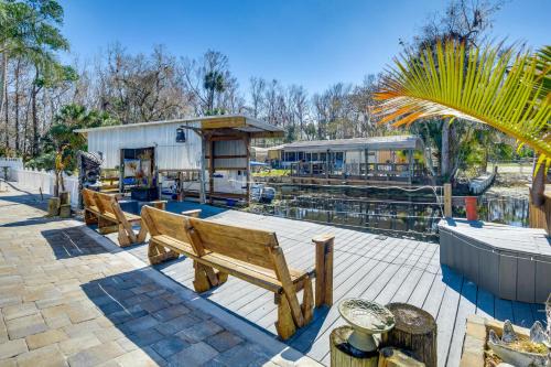 Astor House | < 1 Mi to Boat Ramp: Canal-Front Retreat in Astor!