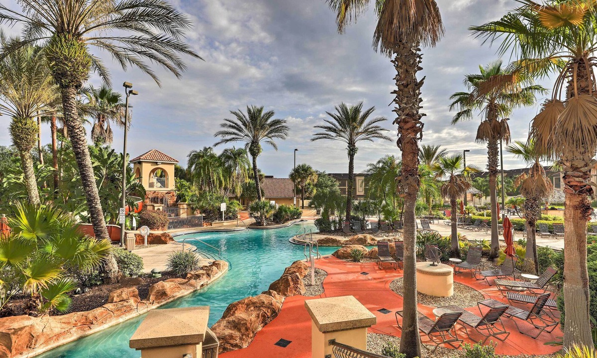 Paradise Townhome | Regal Palms