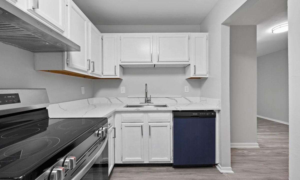 Montgomery Village House | 10014 Forest View Place, Gaithersburg, MD 20886