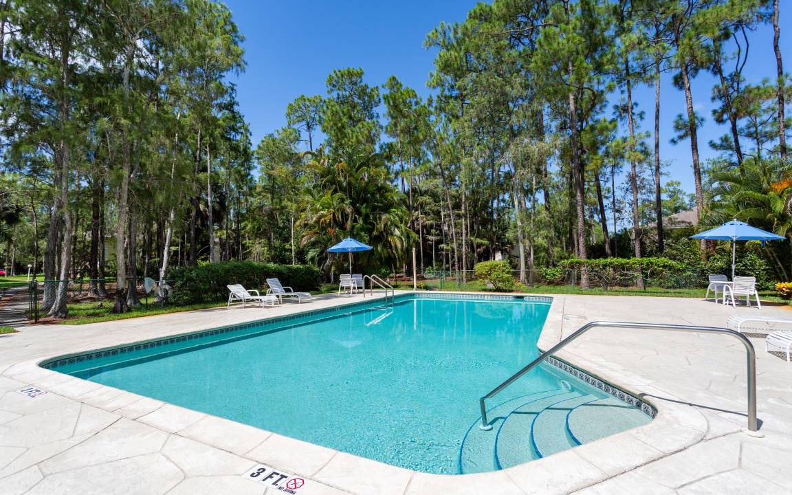 Naples Condo | 102 m² Condo ∙ 2 bedrooms ∙ 4 guests