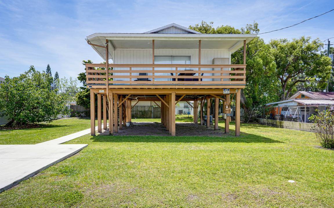 Tampa House | 102 m² House ∙ 2 bedrooms ∙ 5 guests