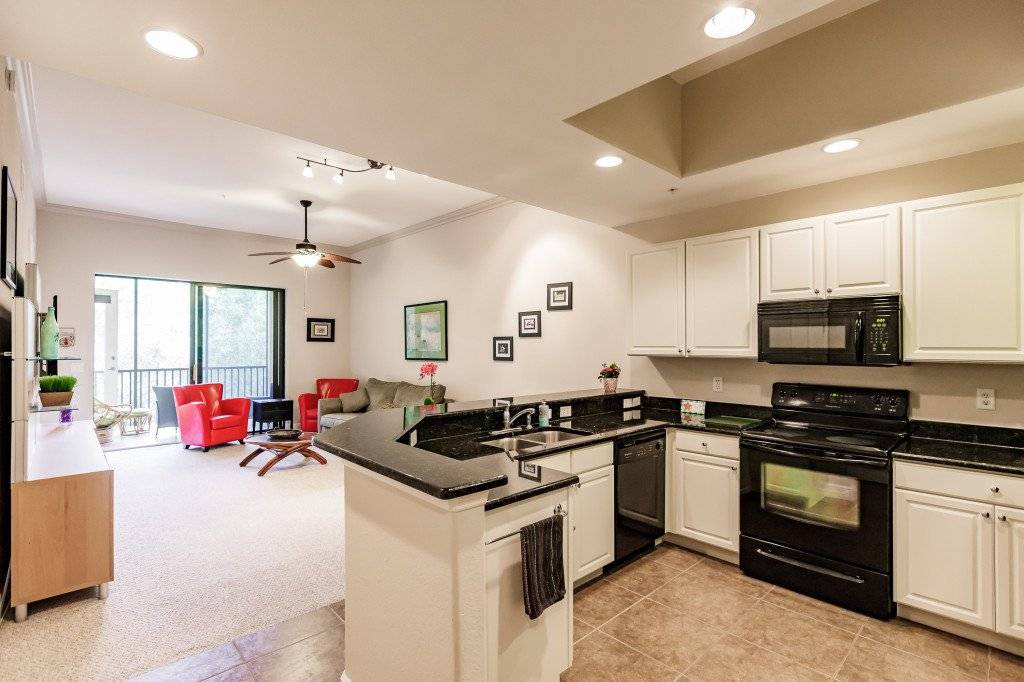 Cypress Lake Condo | 105 m² Condo ∙ 2 bedrooms ∙ 4 guests