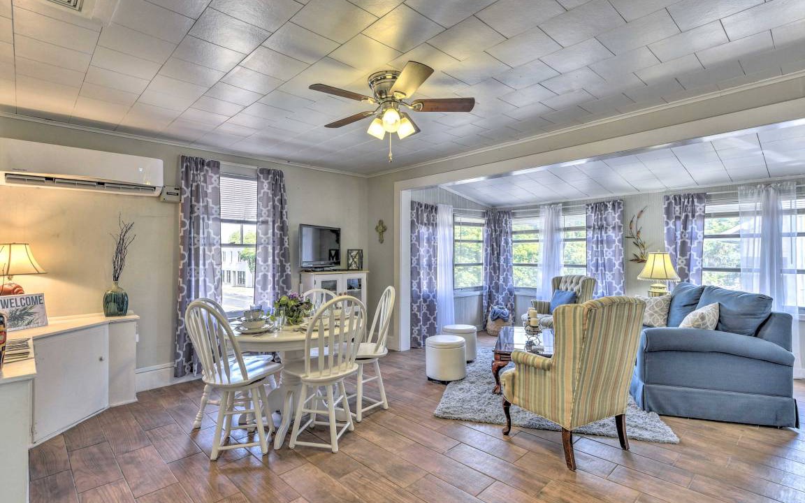 Crescent City Apartment | 106 m² Apartment ∙ 3 bedrooms ∙ 7 guests
