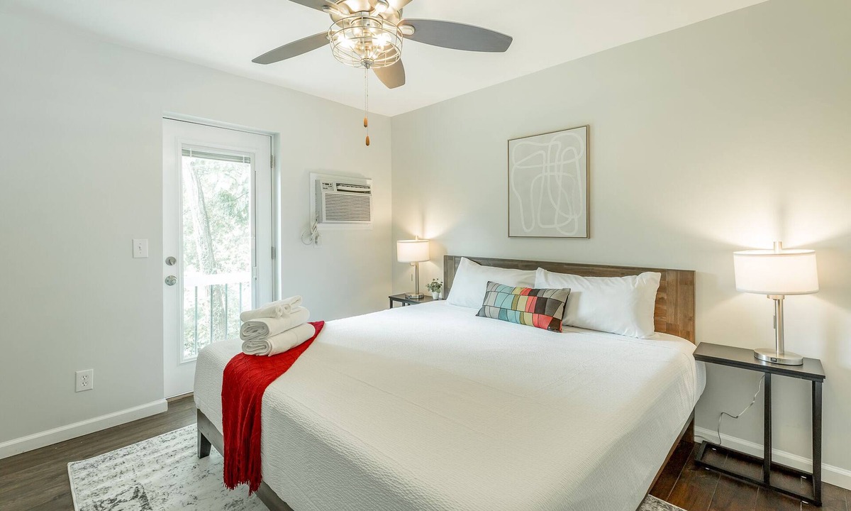 Chattanooga Cabin | 11: The Charlotte Room - A PMI Scenic City Vacation Rental