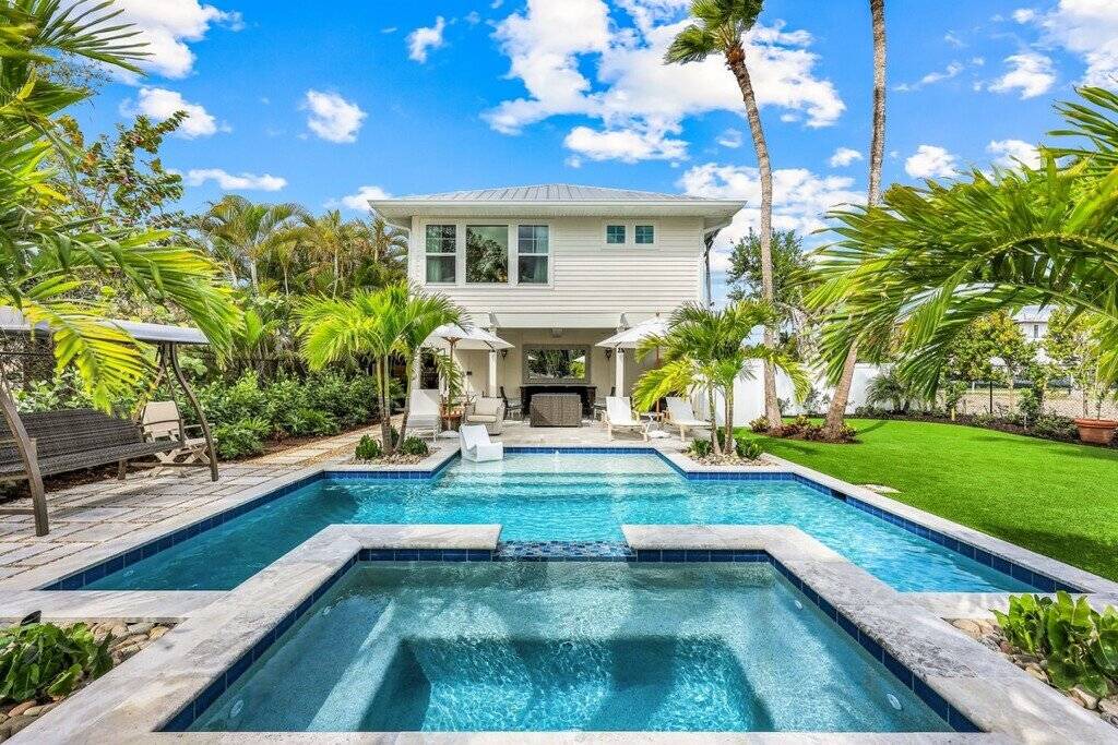 Vanderbilt Beach House | 111 m² House ∙ 3 bedrooms ∙ 6 guests