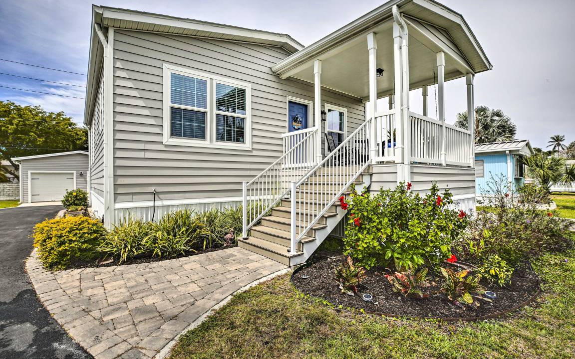 Truckland House | 111 m² House ∙ 2 bedrooms ∙ 6 guests