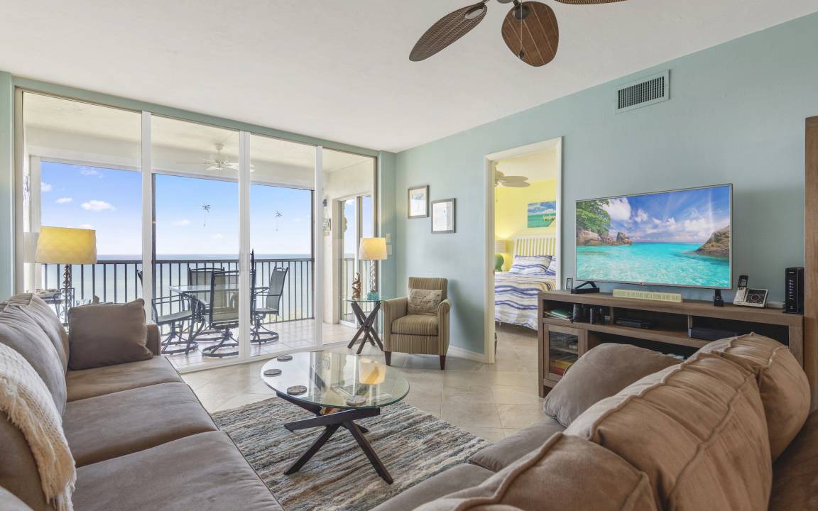 South Island Condo | 112 m² Condo ∙ 2 bedrooms ∙ 4 guests