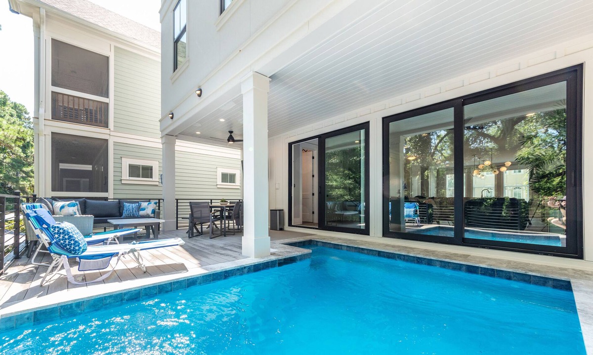Folly Field House | 113 Custom Sandcastle, Pool, Hot Tub, Kids Suite