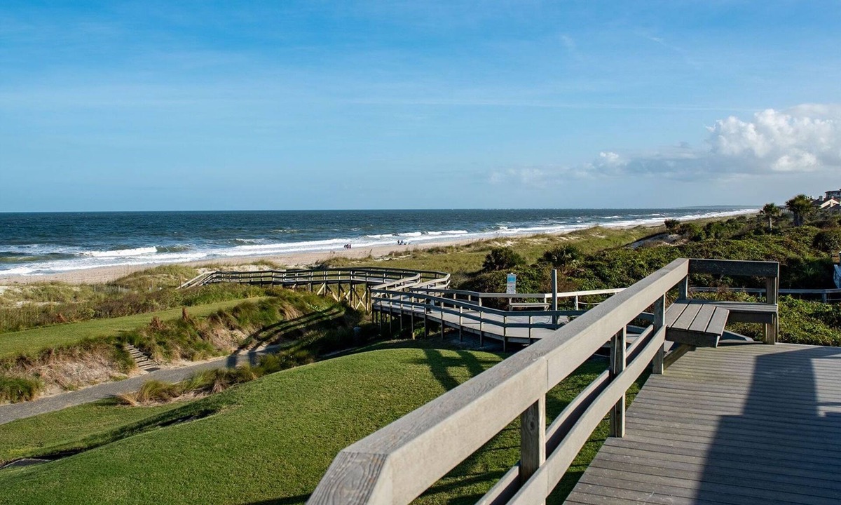 Fernandina Beach Condo | 1145 Beach Walker | 4 Bed, 3 Bath
