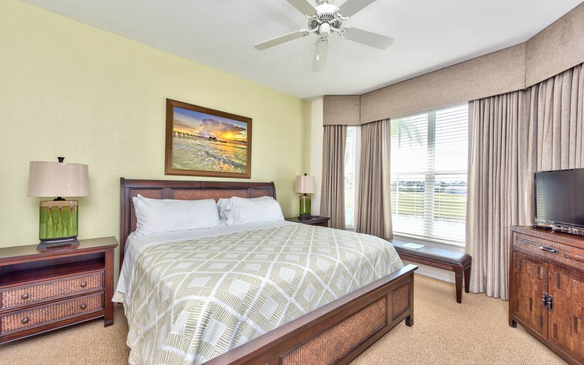 Naples Condo | 116 m² Condo ∙ 2 bedrooms ∙ 6 guests