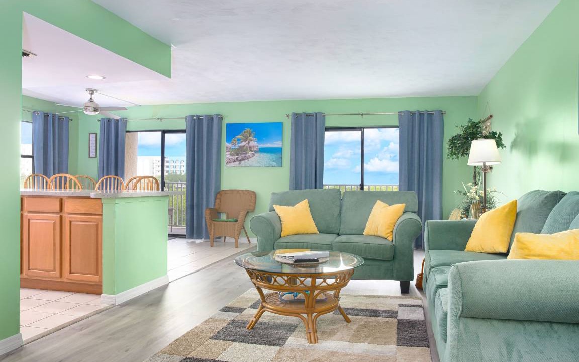 Crystal Beach House | 116 m² House ∙ 2 bedrooms ∙ 6 guests