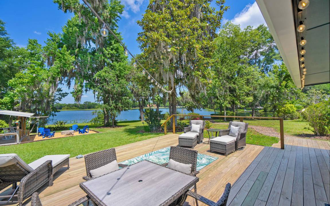 Doctors Inlet House | 121 m² House ∙ 2 bedrooms ∙ 6 guests
