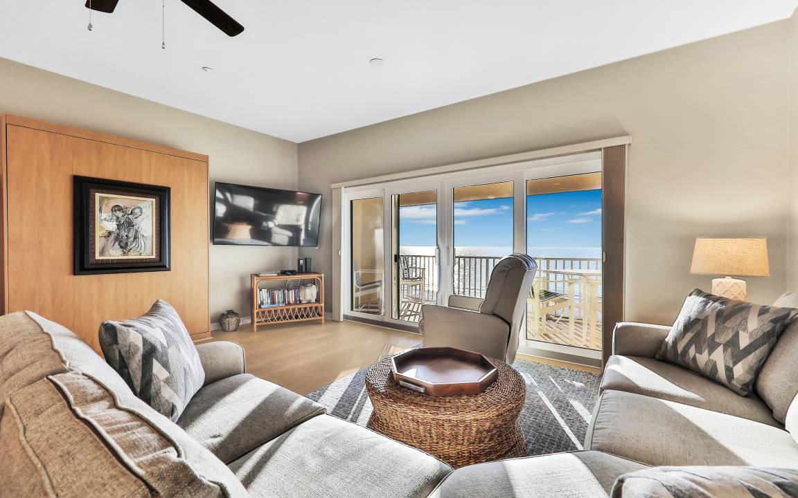 Independence Square Condo | 121 m² Condo ∙ 2 bedrooms ∙ 6 guests