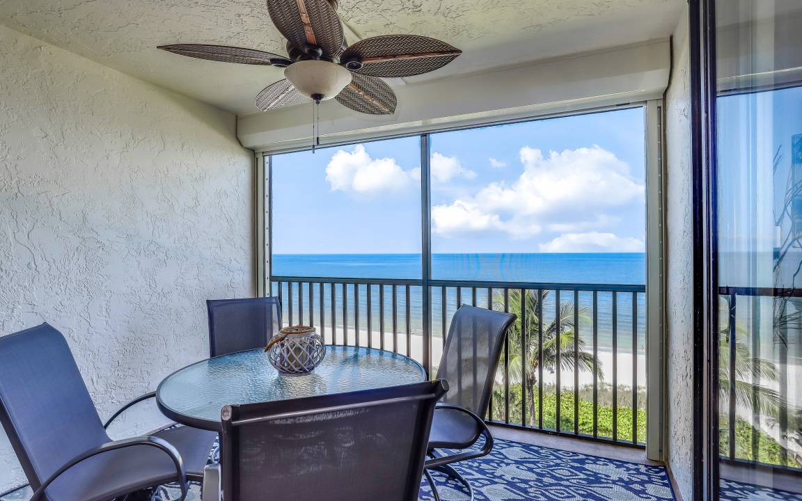 Vanderbilt Beach Condo | 122 m² Condo ∙ 2 bedrooms ∙ 6 guests