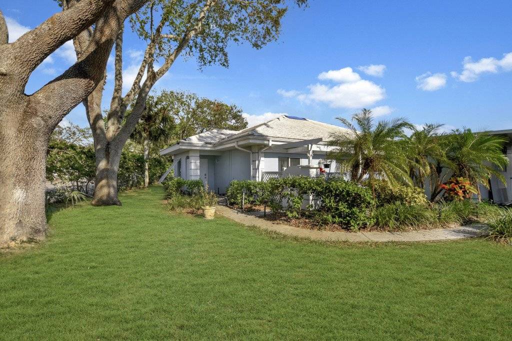 Plantation Villa | 125 m² Villa ∙ 2 bedrooms ∙ 6 guests