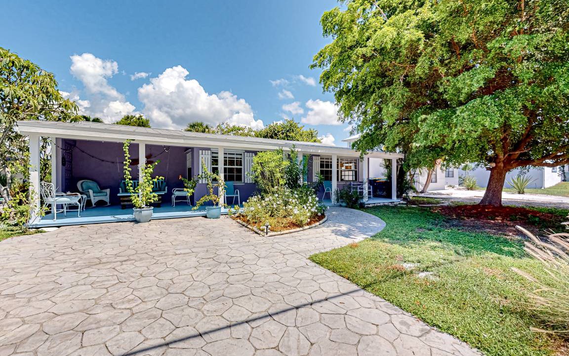 Isles of Capri House | 127 m² House ∙ 2 bedrooms ∙ 6 guests