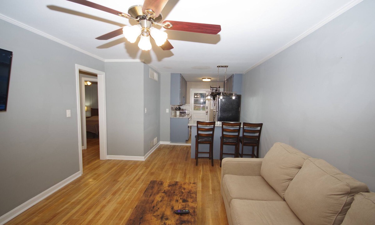 North Druid Hills House | 1272 Great Downtown Location nice 2 bedroom home on quite street