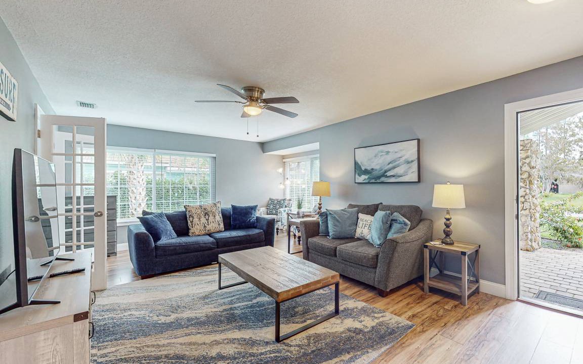 Palm Harbor House | 131 m² House ∙ 3 bedrooms ∙ 8 guests