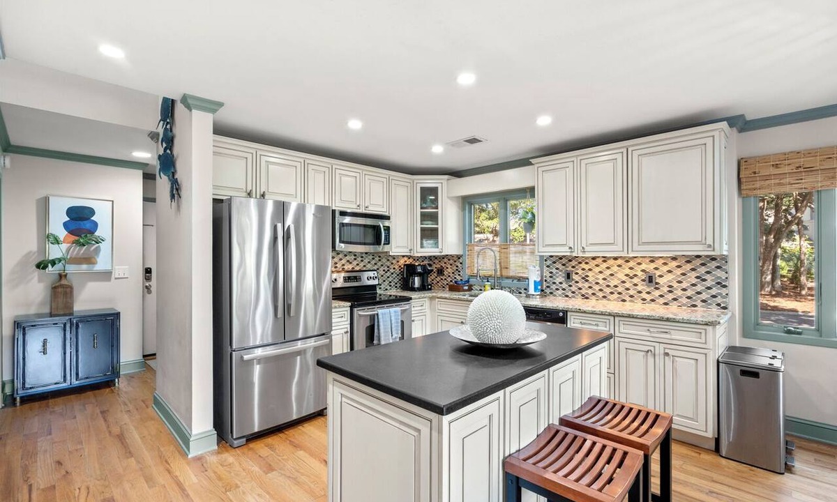 West Beach Village Condo | 1337 Fairway Oaks Villa by Akers Ellis Rentals