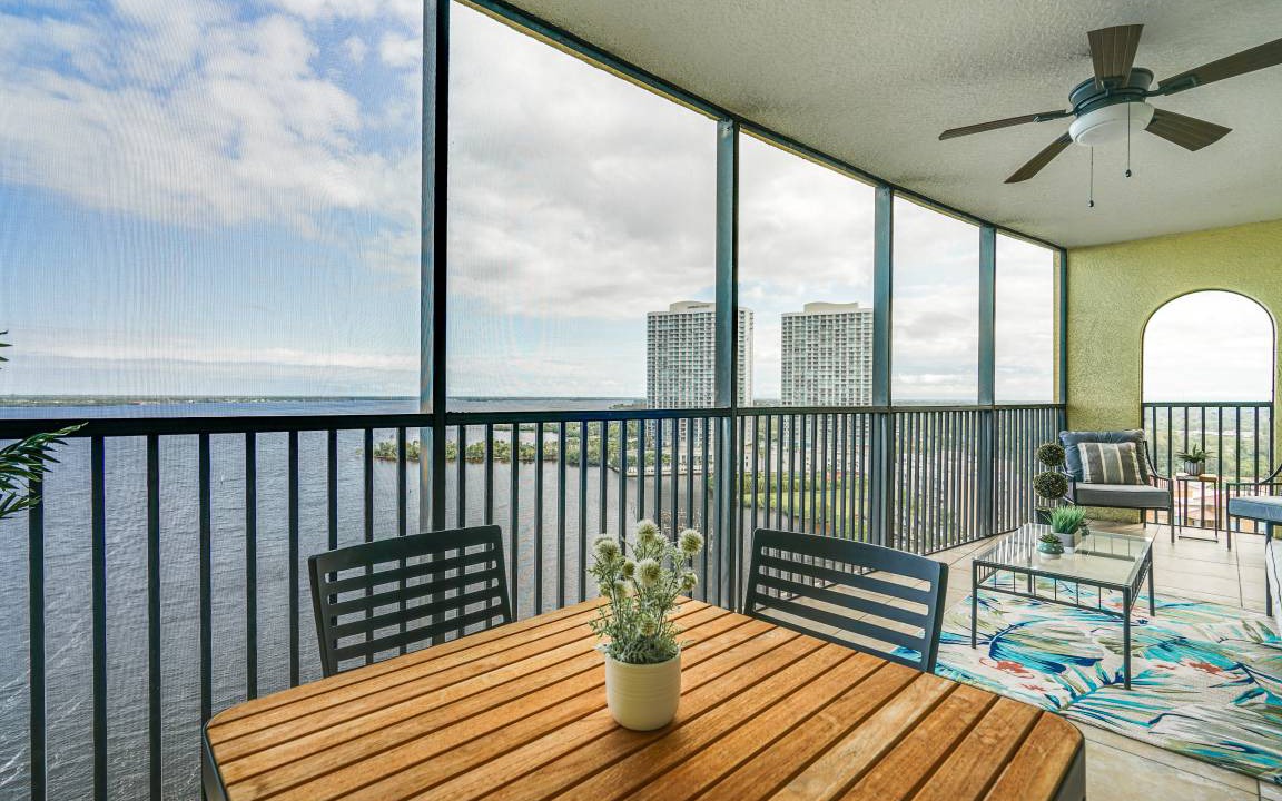 East 1st Street Apartment | 134 m² Apartment ∙ 3 bedrooms ∙ 6 guests