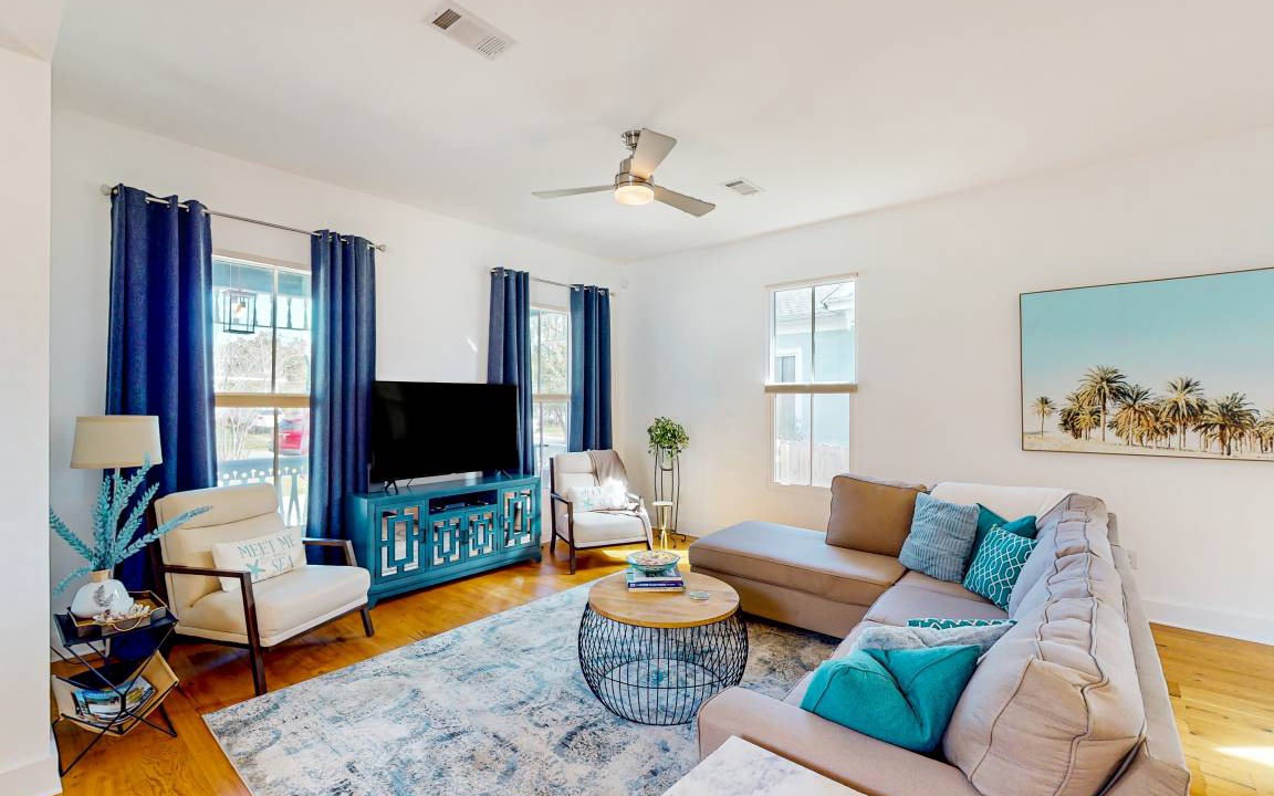 East Hill House | 139 m² House ∙ 2 bedrooms ∙ 4 guests