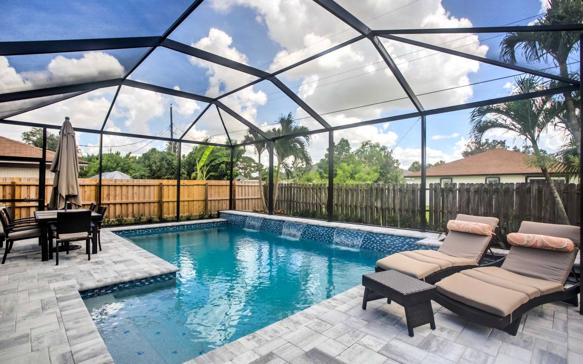 Naples Park House | 151 m² House ∙ 3 bedrooms ∙ 6 guests