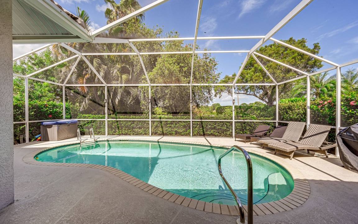 Falcons Glen House | 153 m² House ∙ 3 bedrooms ∙ 6 guests