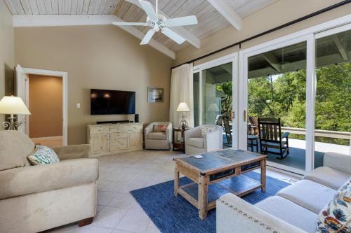 South Beach Villa | 1586 Lagoon Villas