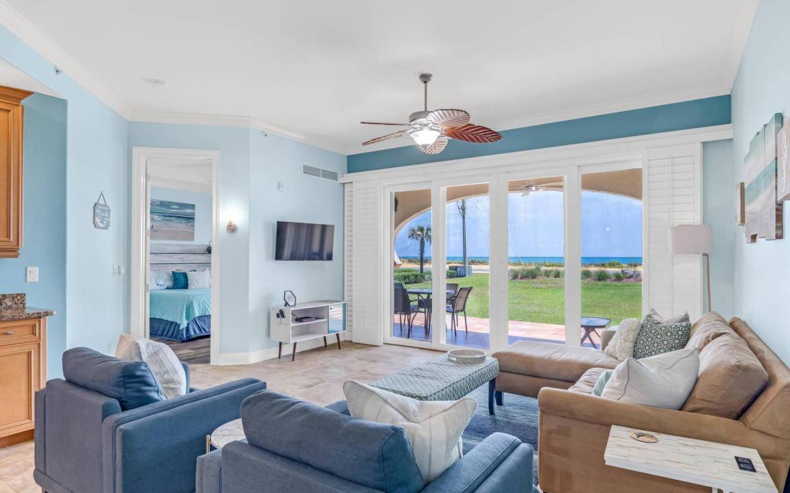 Beverly Beach Condo | 163 m² Condo ∙ 3 bedrooms ∙ 10 guests