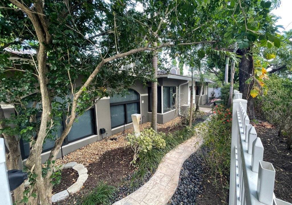 Colee Hammock House | 164 m² House ∙ 3 bedrooms ∙ 6 guests