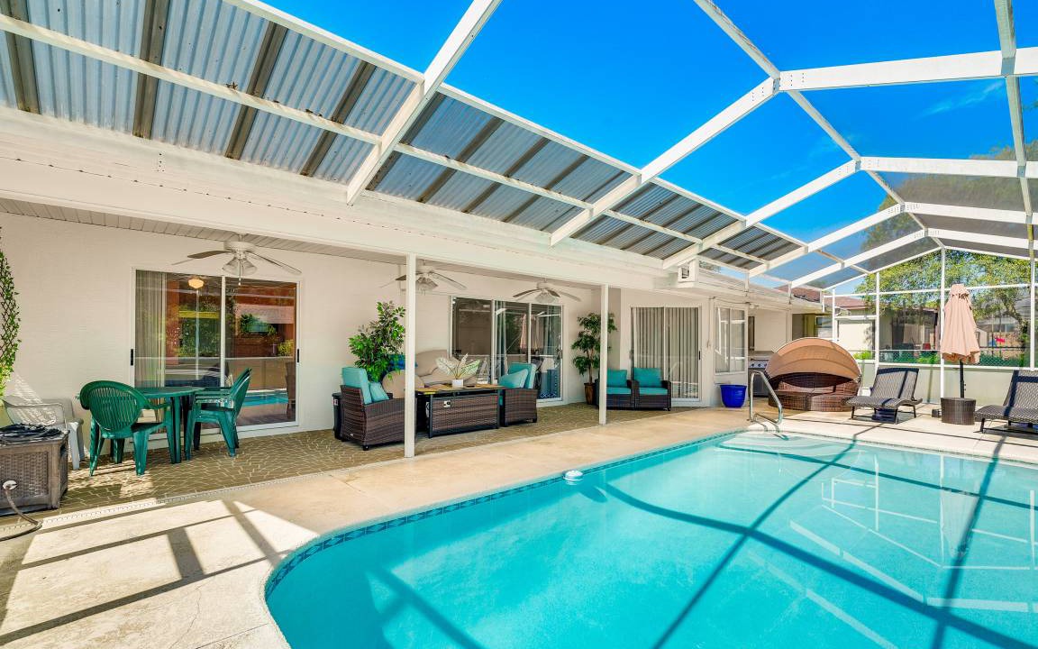 Spring Hill House | 169 m² House ∙ 3 bedrooms ∙ 6 guests