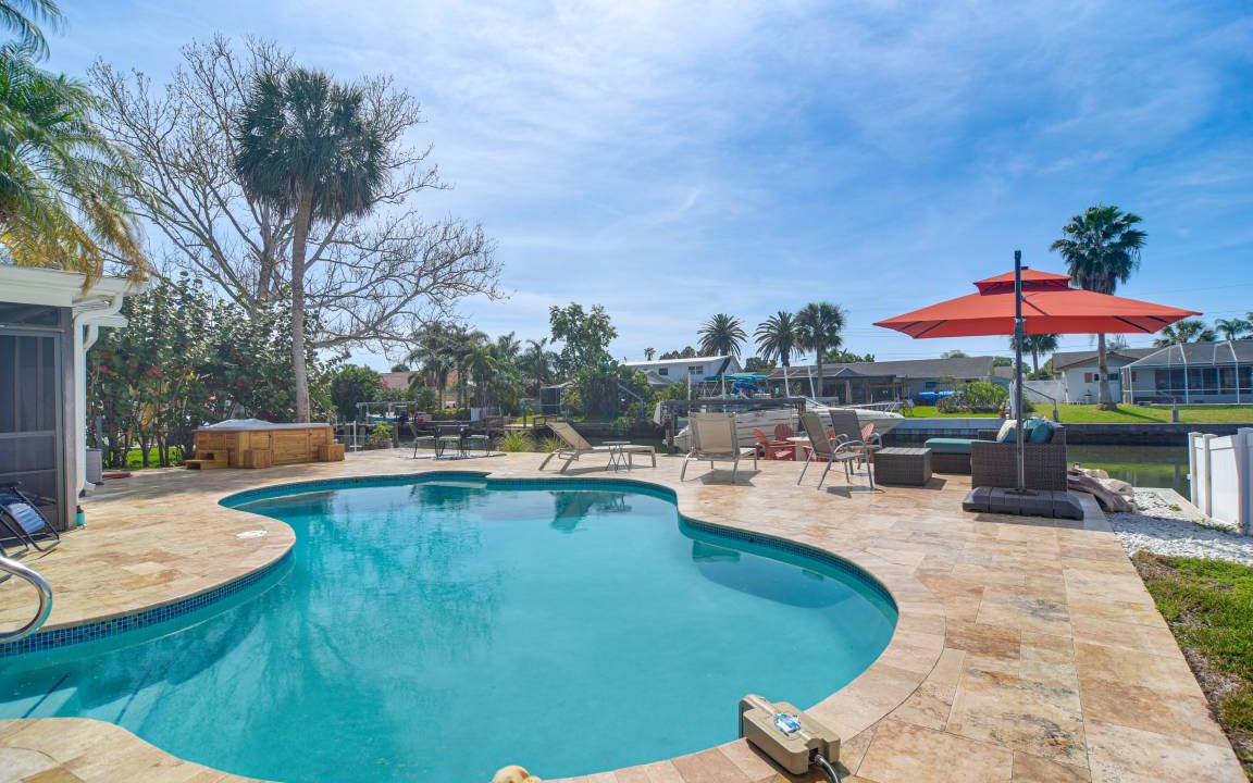 Bay Crest Park House | 175 m² House ∙ 3 bedrooms ∙ 8 guests