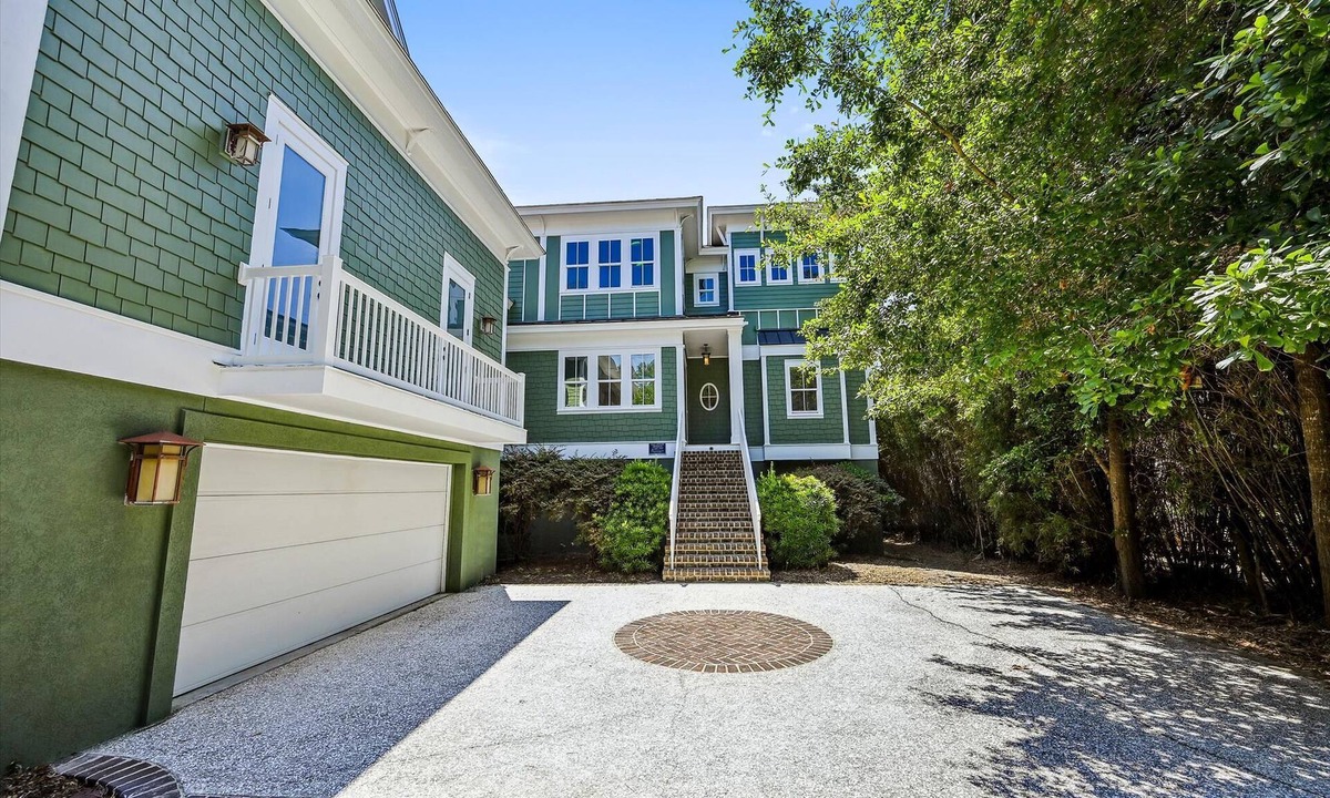 Folly Field House | 18 Sand Dollar, Oceanfront, Pool, Free Golf, Elevator, Great Views