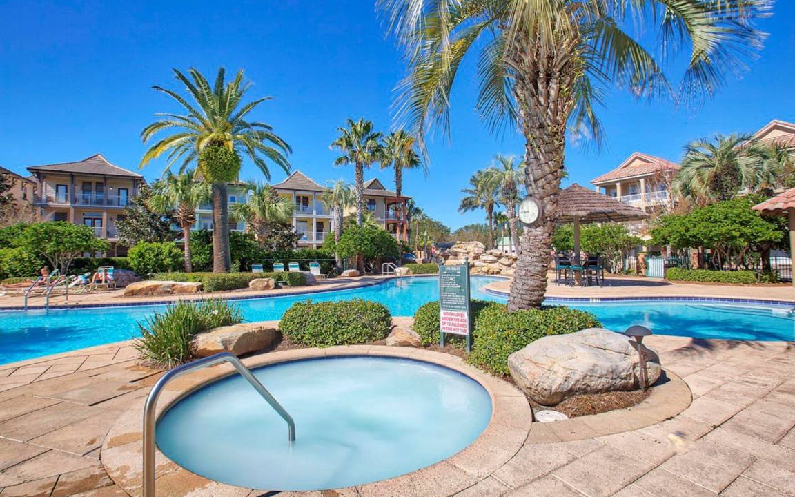 Villages of Crystal Beach House | 182 m² House ∙ 4 bedrooms ∙ 12 guests