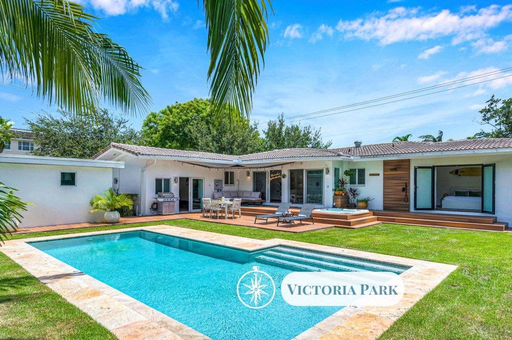 Flagler Village House | 188 m² House ∙ 3 bedrooms ∙ 10 guests