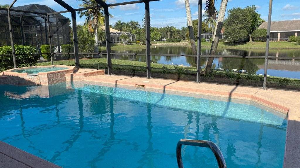Crown Pointe House | 192 m² House ∙ 3 bedrooms ∙ 4 guests