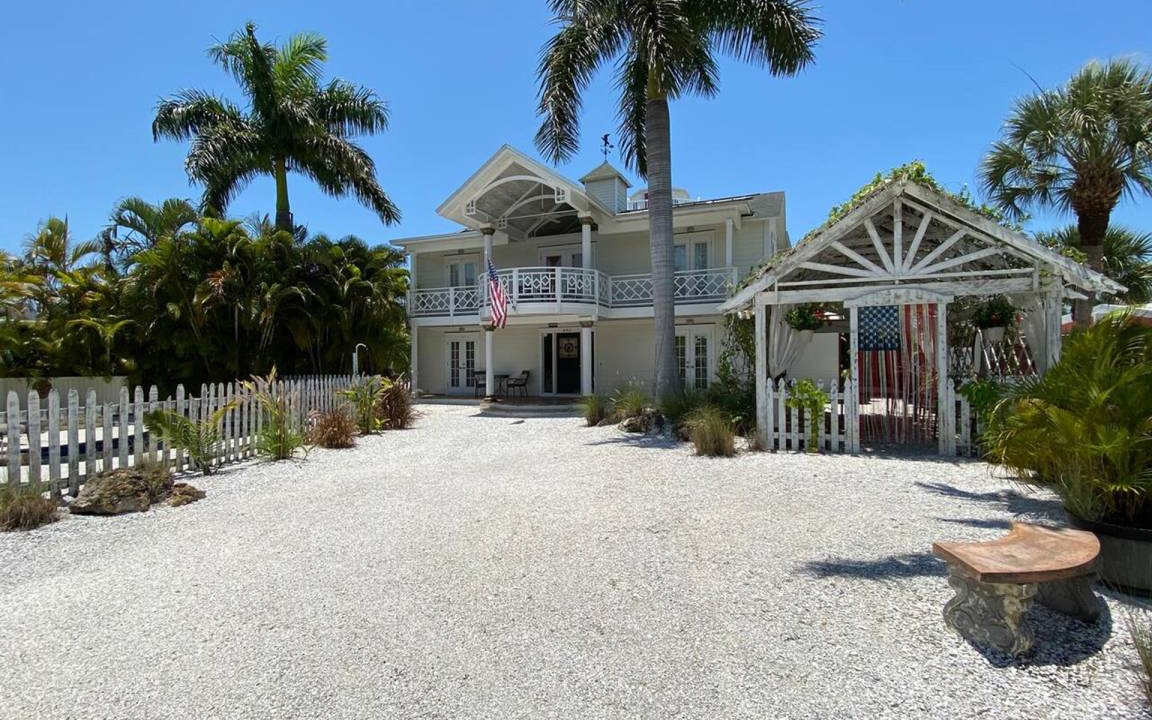 Holmes Beach House | 193 m² House ∙ 4 bedrooms ∙ 8 guests