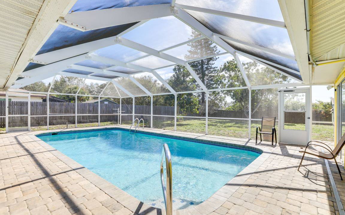Whitfield House | 195 m² House ∙ 4 bedrooms ∙ 8 guests