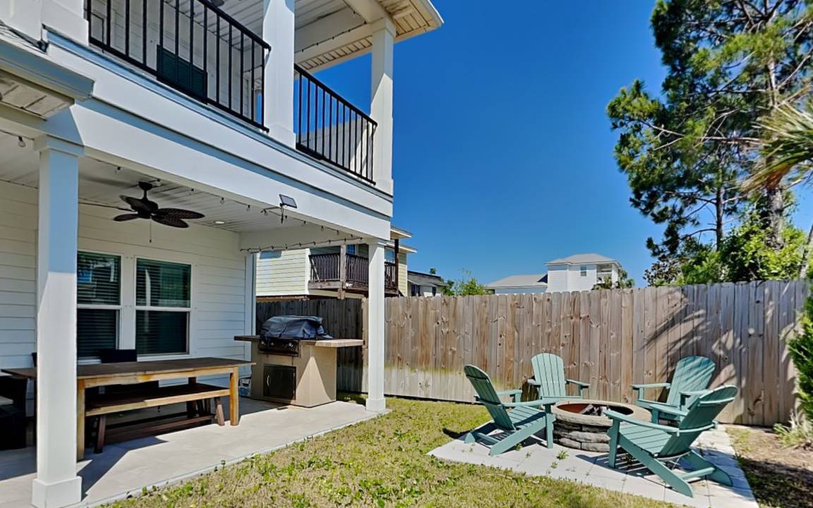 Holiday Beach House | 196 m² House ∙ 4 bedrooms ∙ 12 guests