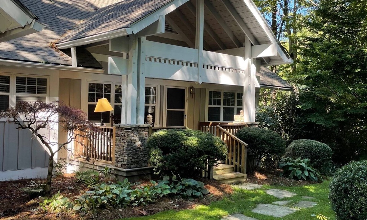 Highlands House | 2.8 miles to Downtown Highlands, Easy Access