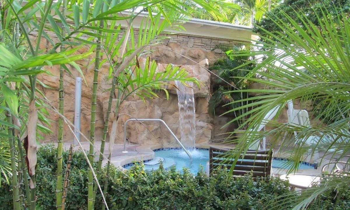 Estero Condo | 2-bdrm condo-Hyatt Vacation Club in Bonita Springs, FL November 8-15, 2025