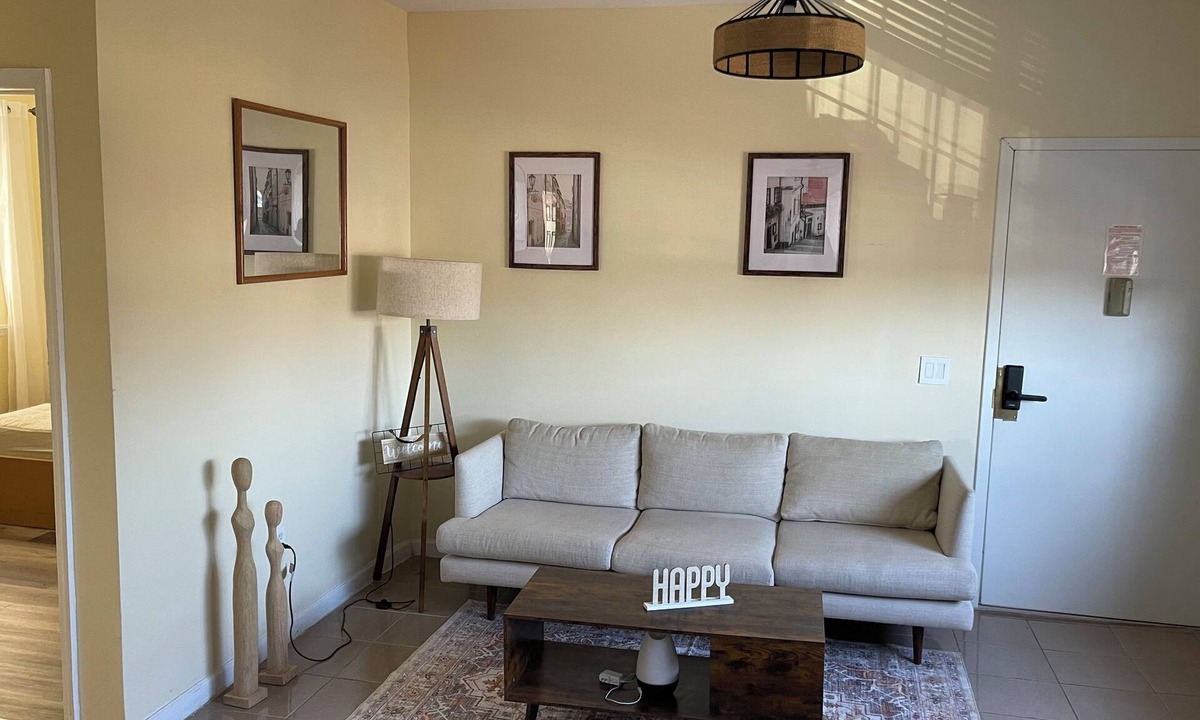 Brooklyn Apartment | 2 Bedroom Private Smart Unit with Patio & Private Parking Option!