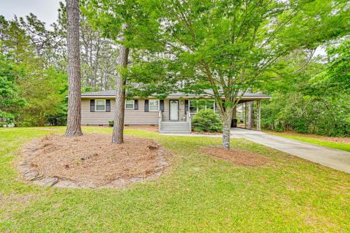 Pinehurst House | < 2 Mi to Golf Course: Pinehurst Home w/Deck!
