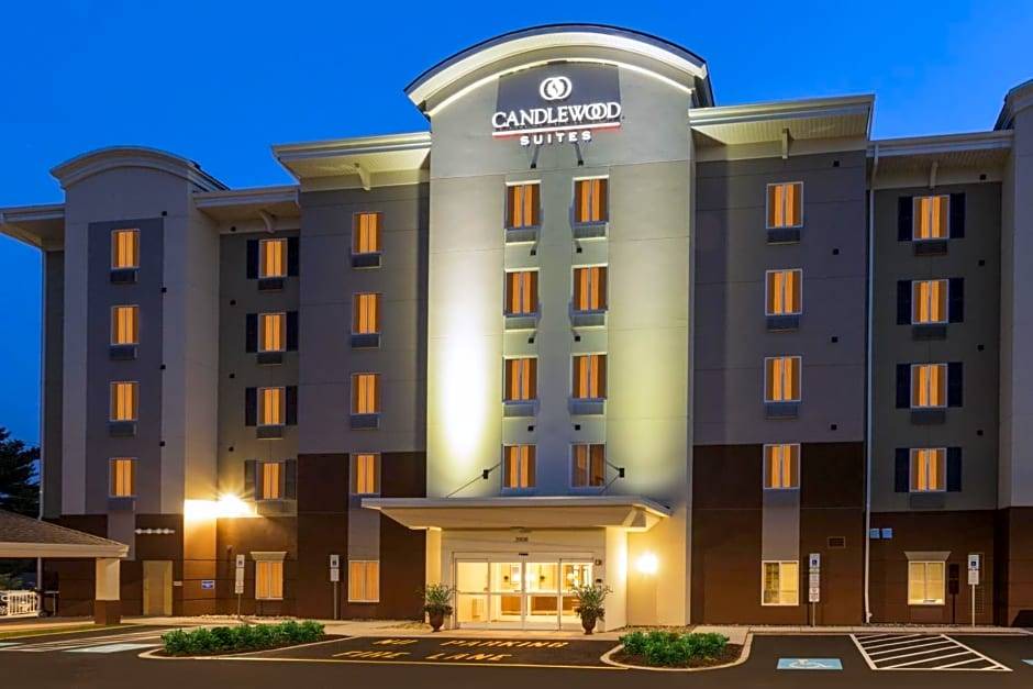 Trevose Hotel | 2-Star Hotel ∙ Candlewood Suites Bensalem - Philadelphia Area, an IHG Hotel