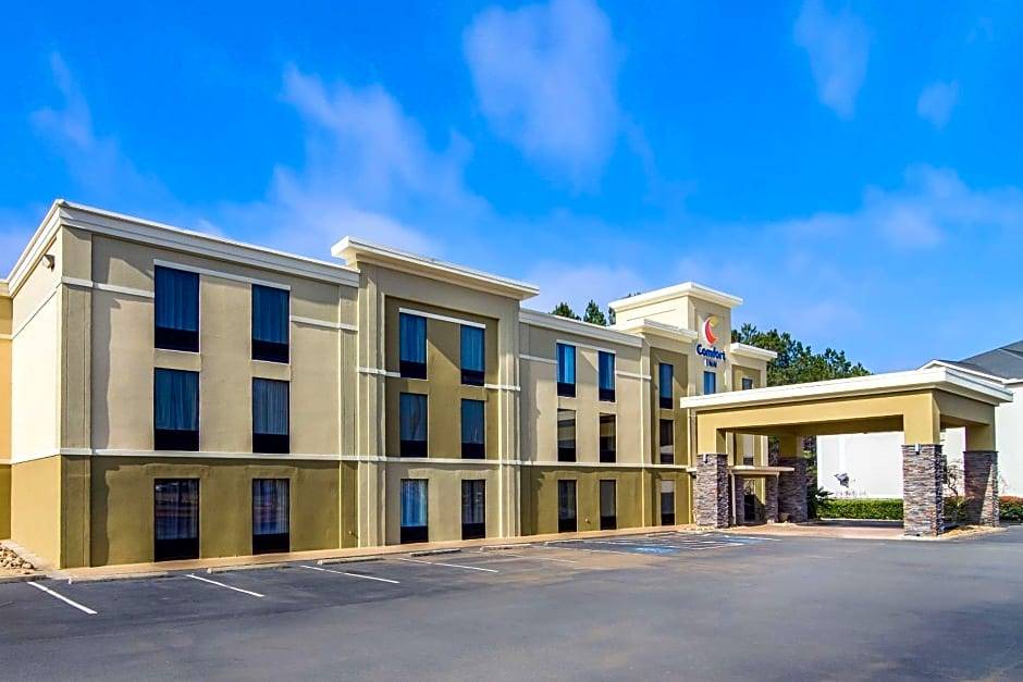 Acworth Hotel | 2-Star Hotel ∙ Comfort Inn