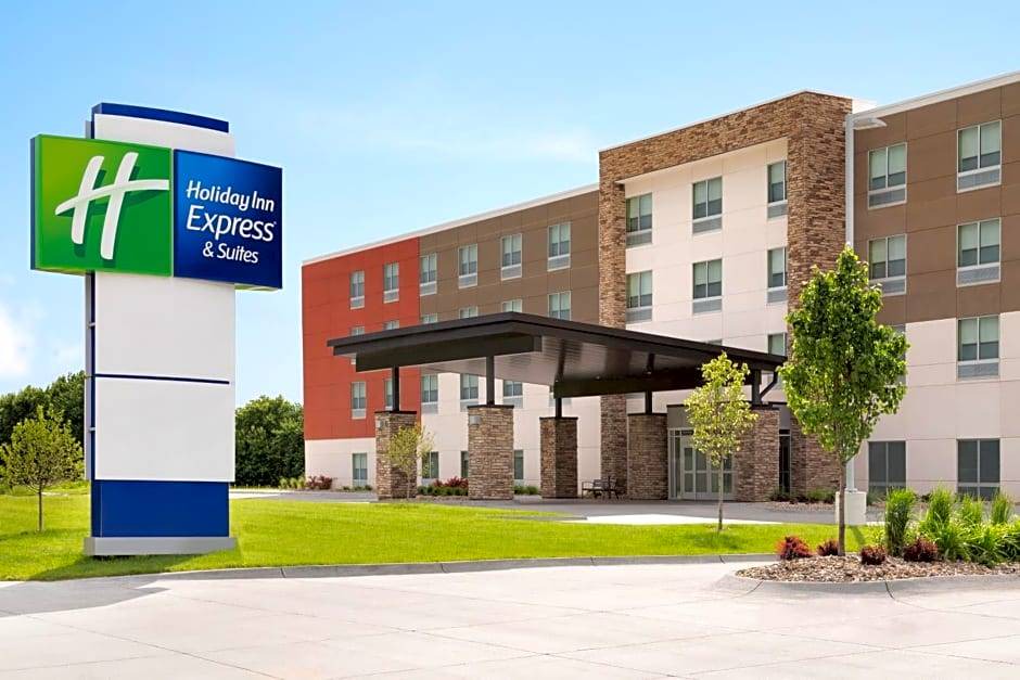 Locust Grove Hotel | 2-Star Hotel ∙ Holiday Inn Express & Suites - Locust Grove, an IHG Hotel