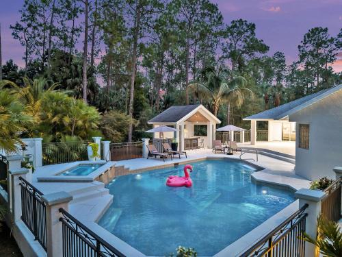 Naples House | 2 Villas, Pickleball,Heated pool, Naples escape