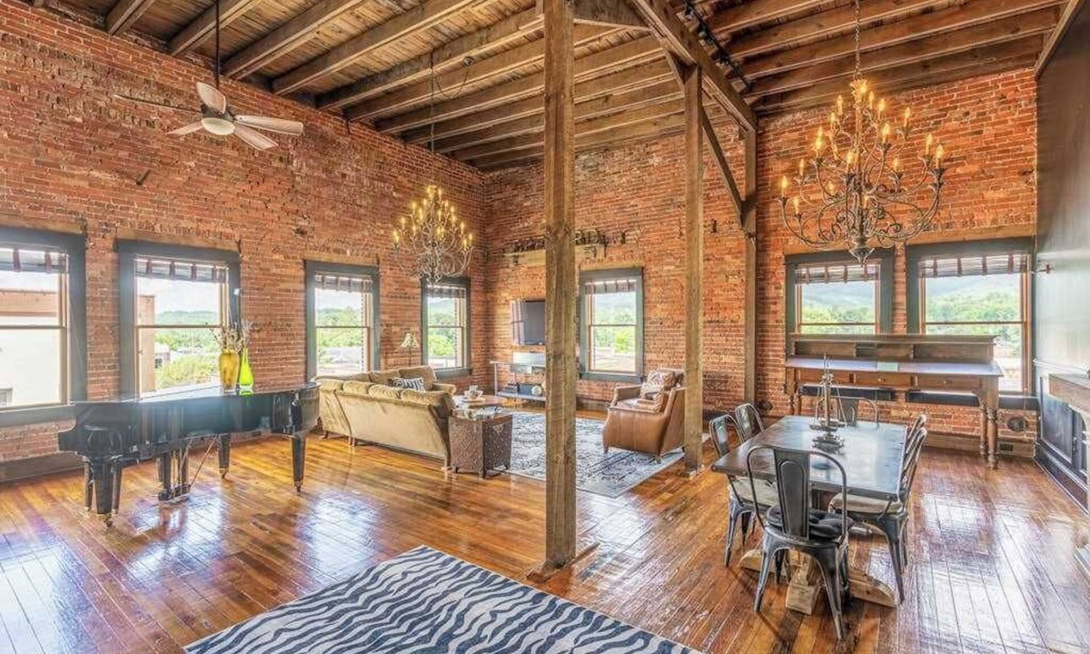 Brevard Condo | 2000 sqft Historic Loft in Downtown Brevard - Near Waterfalls, Dining & More