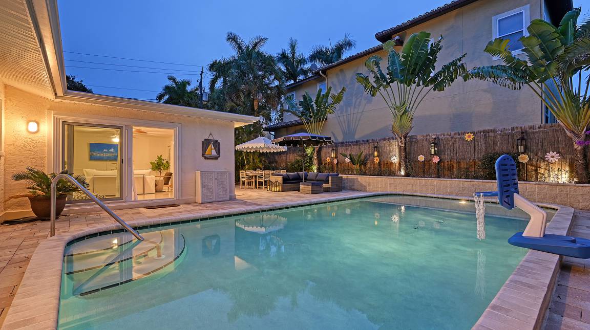 Bay Isle House | 209 m² House ∙ 4 bedrooms ∙ 10 guests