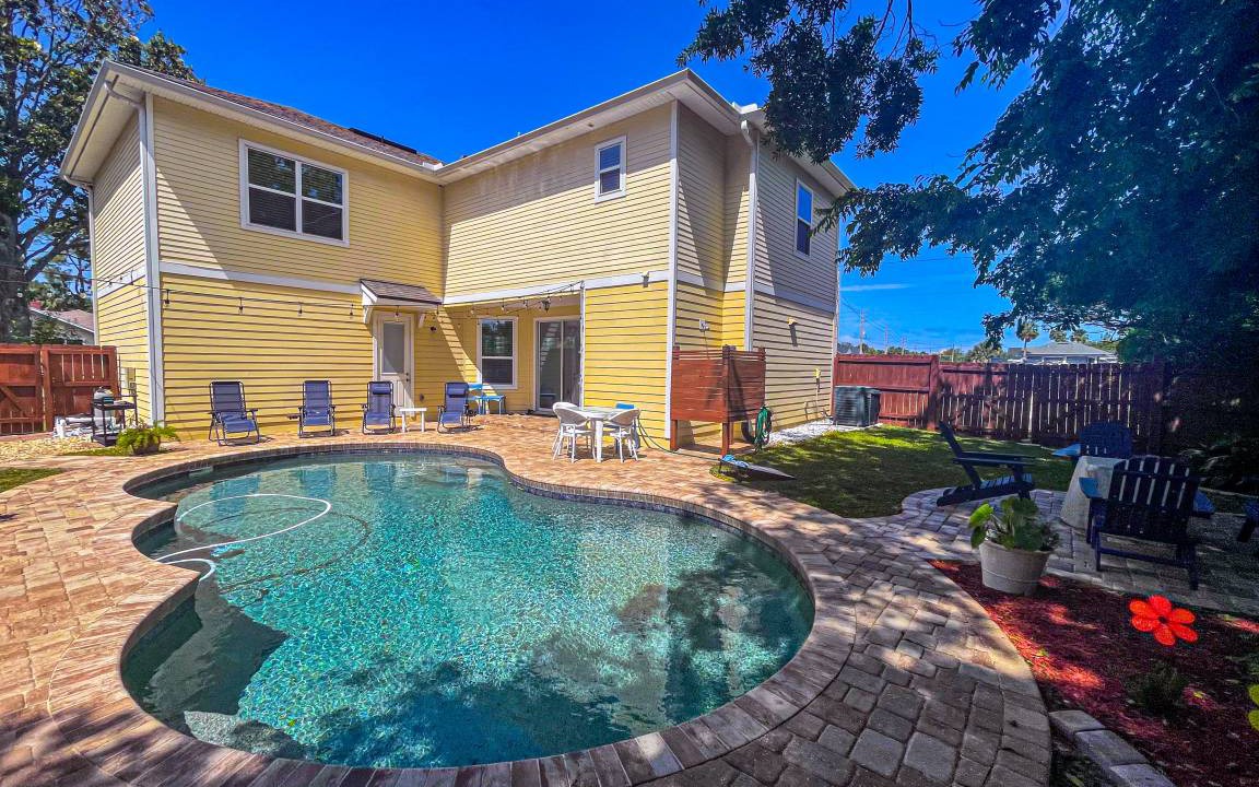 Jacksonville Beach House | 220 m² House ∙ 3 bedrooms ∙ 10 guests